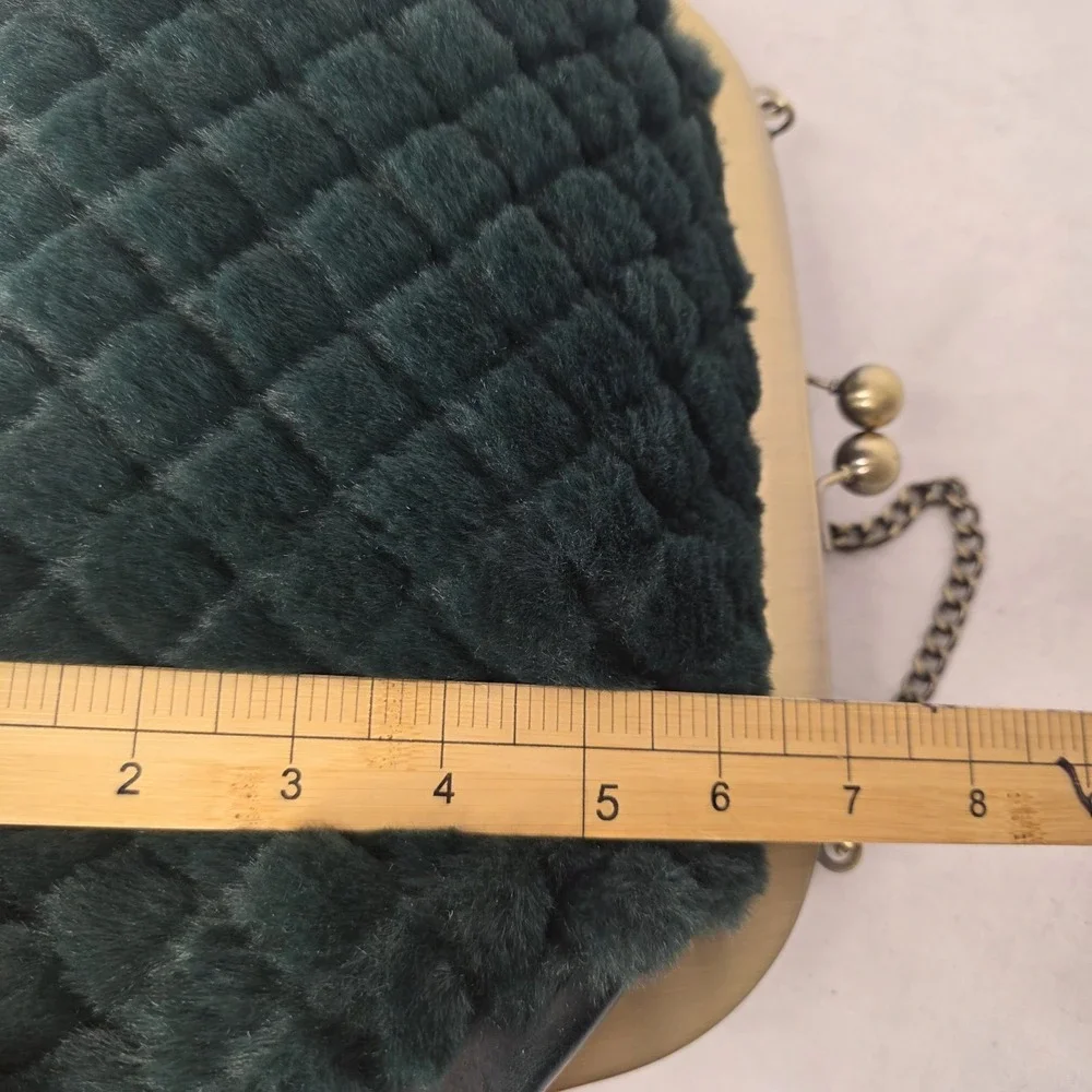 Patricia Nash Gisele Green Leather & Faux Fur Clutch Crossbody Frame Purse NWOT‎